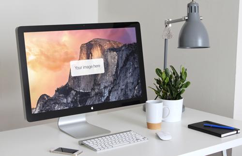 Thunderbolt Display Presentation Mockup