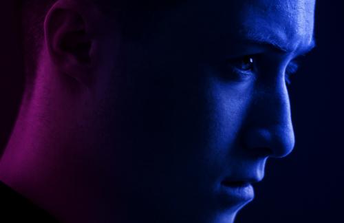 How to Easily Make a Dual Lighting Effect In Photoshop